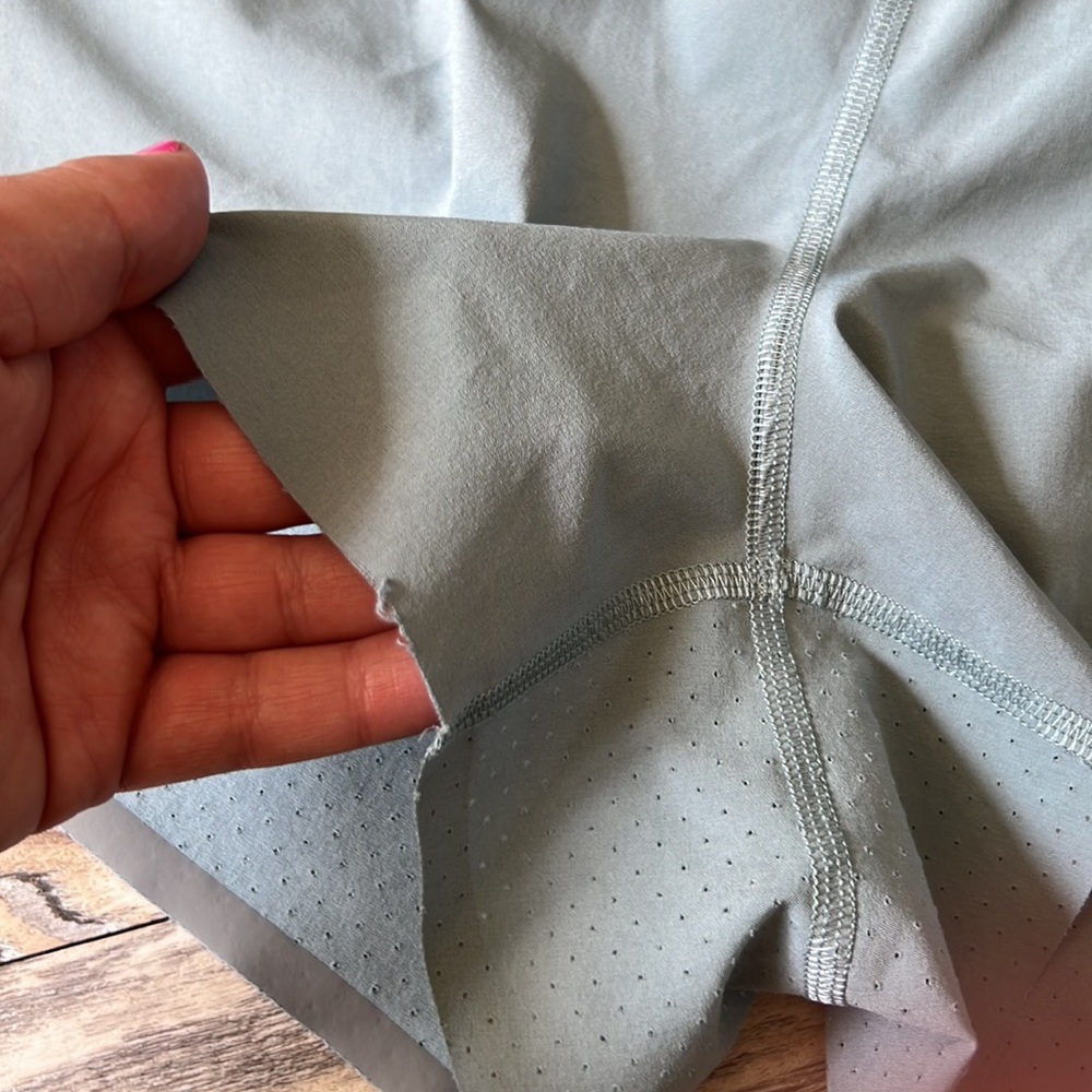 Lululemon Find Your Pace Short 3" Lined - Picture 3 of 14